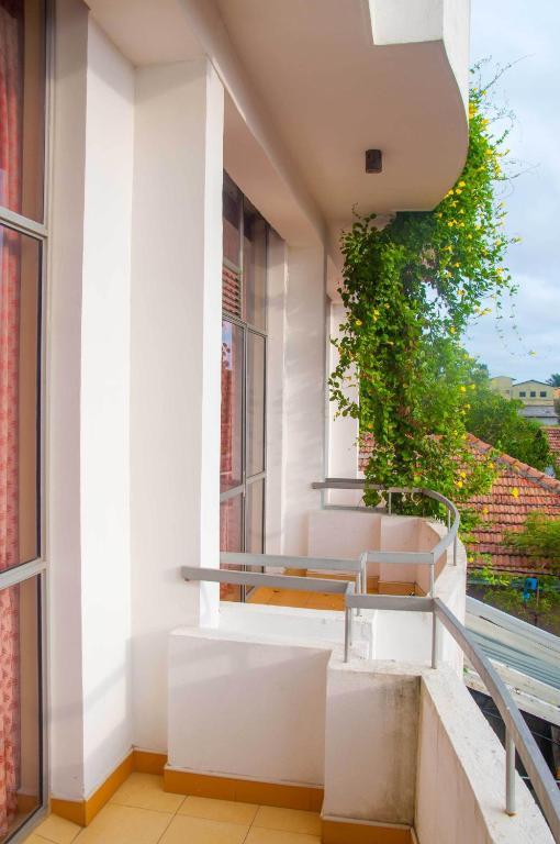 Hotel Marine At Negombo Beach Exterior foto
